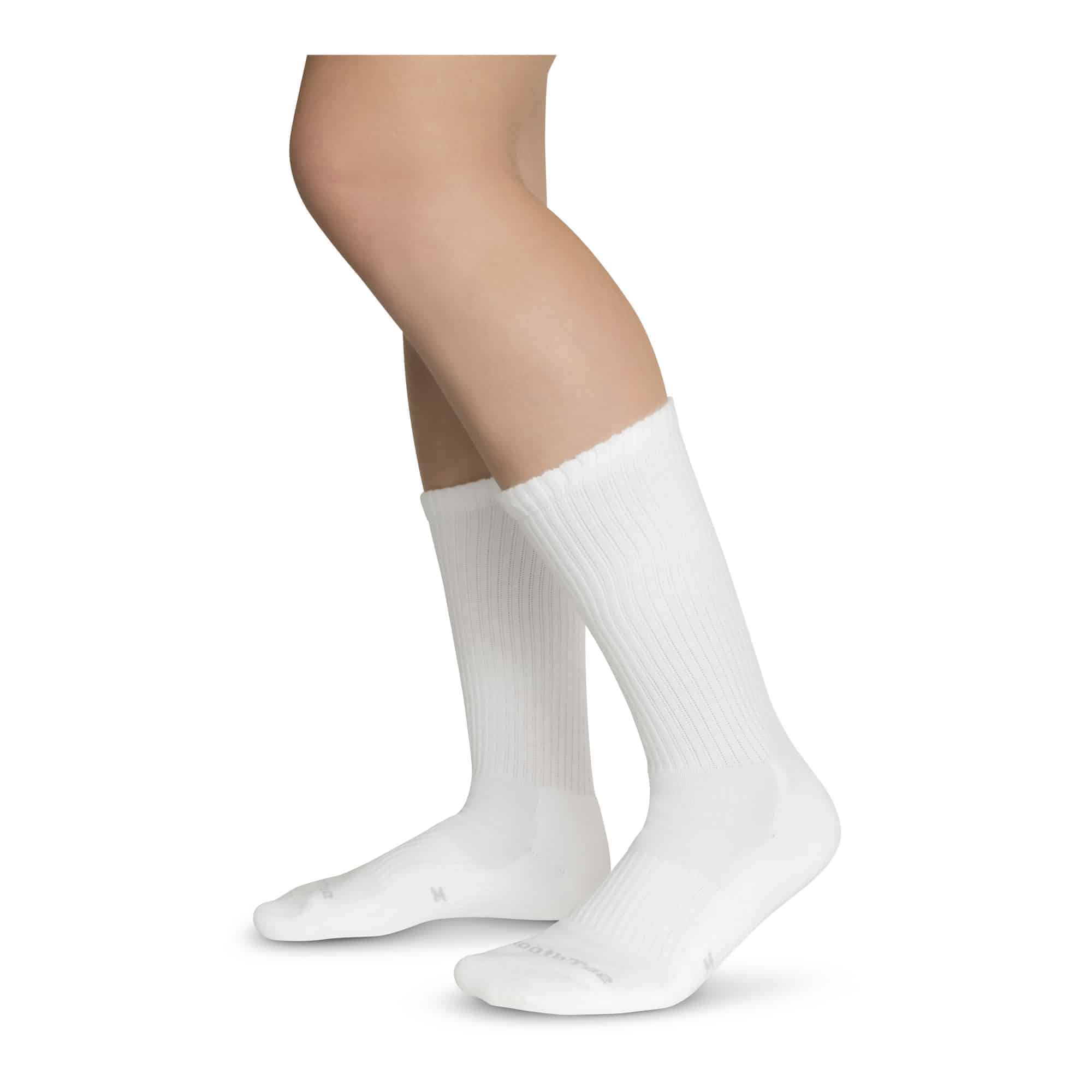 Women's SMOOTHTOE Crew Cut Socks (15-20 mmHg)